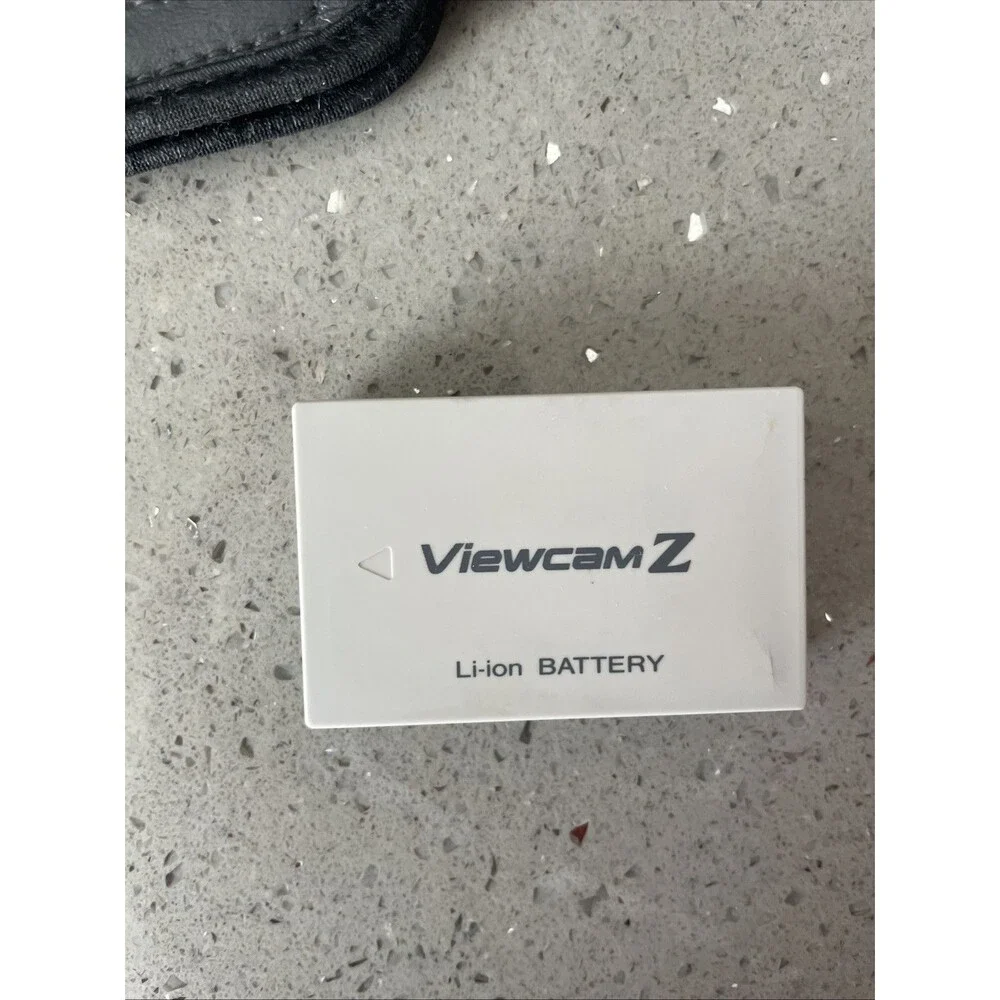 Sharp Viewcam Z Mini DV Digital Camcorder VL-Z5 Untested